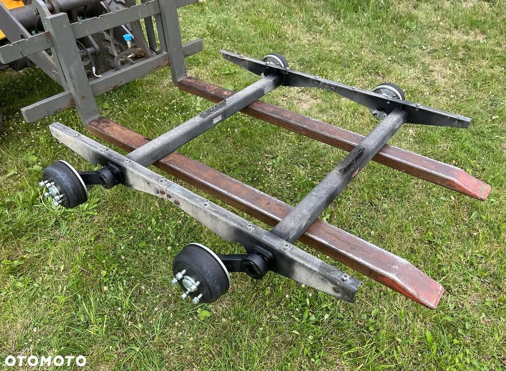 KOMPLET DWIE JAK NOWE OSIE HAMOWANE OŚ HAMOWANA 2x 1350KG DO LAWETY PRZYCZEPY KNOTT VGB 13 5x112 ZREGENEROWANE - 8