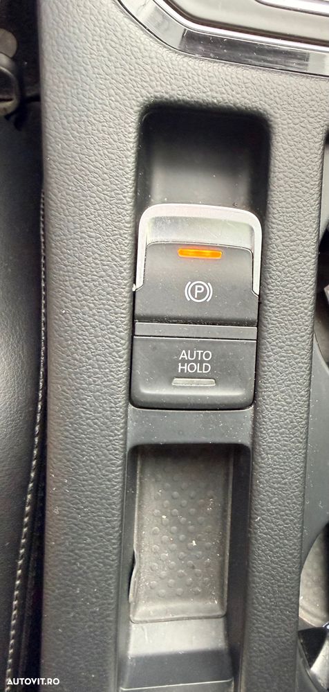 Volkswagen Passat 2.0 TDI DSG Highline - 17