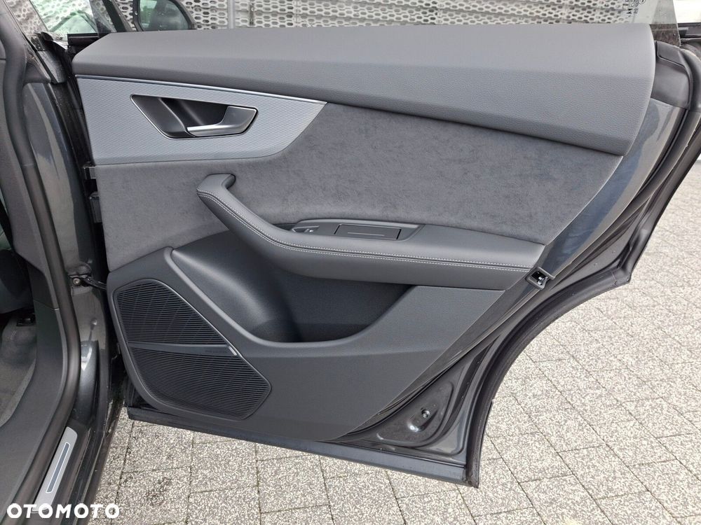 Audi SQ8 - 20