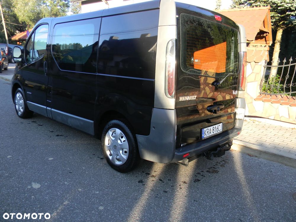 Opel Vivaro - 25