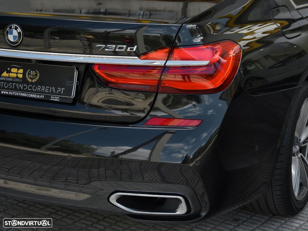 BMW 730 d Pack M - 29