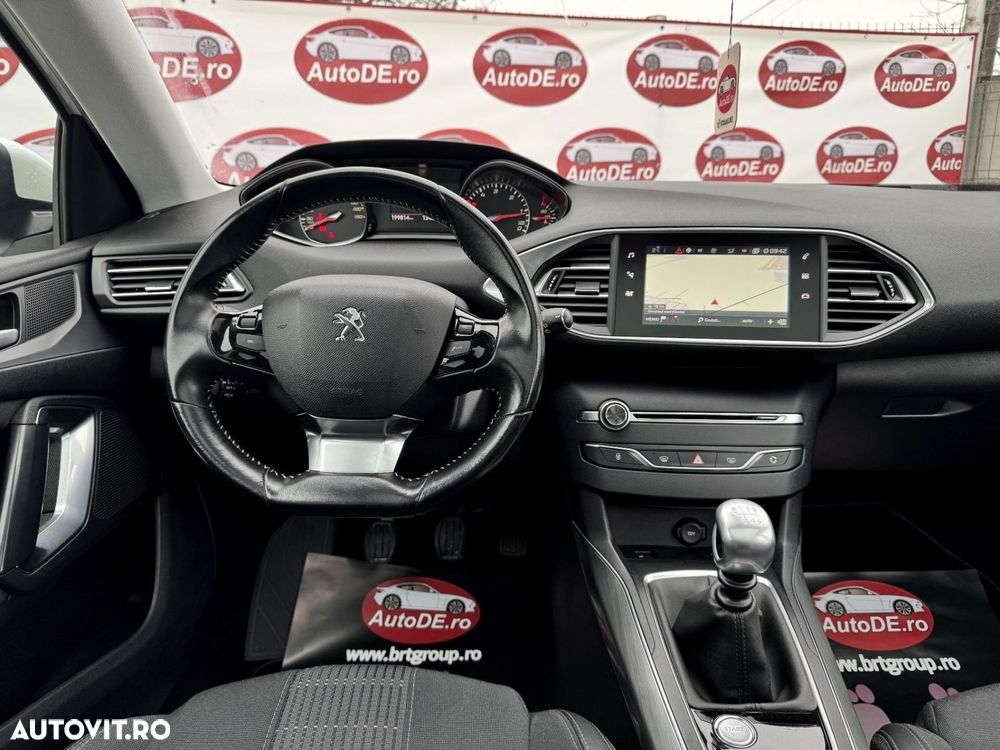 Peugeot 308 - 10