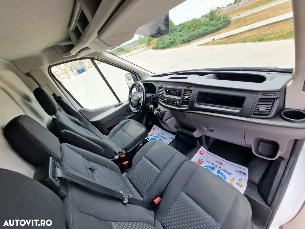 Ford Transit - 12