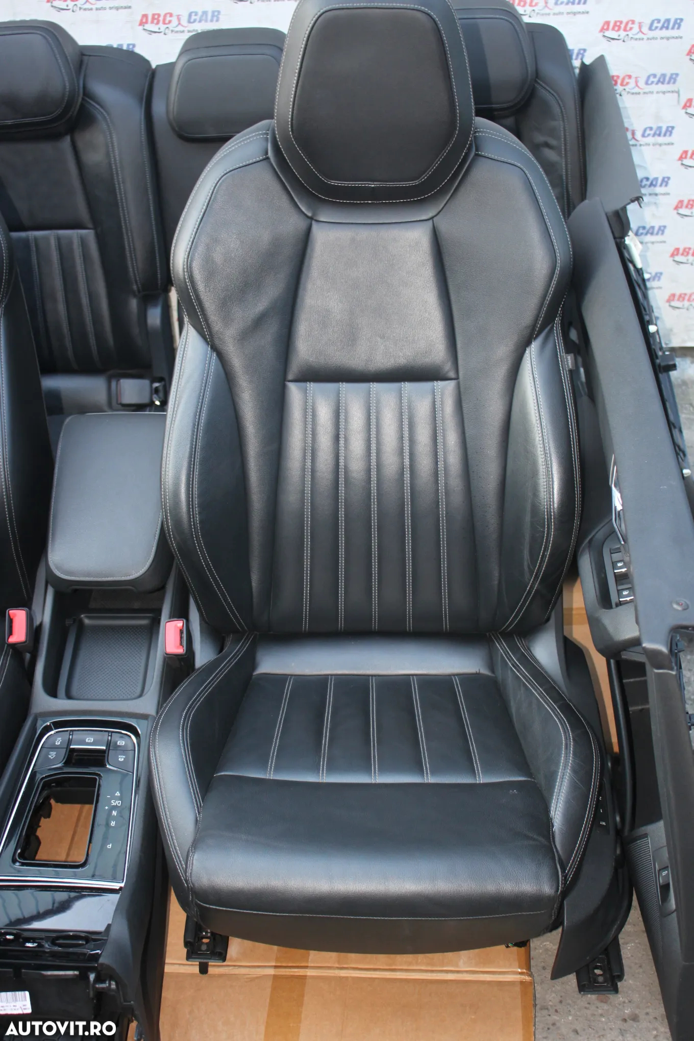 Interior din piele cu incalzire si memorie Skoda Karoq 2017-2021 - 2