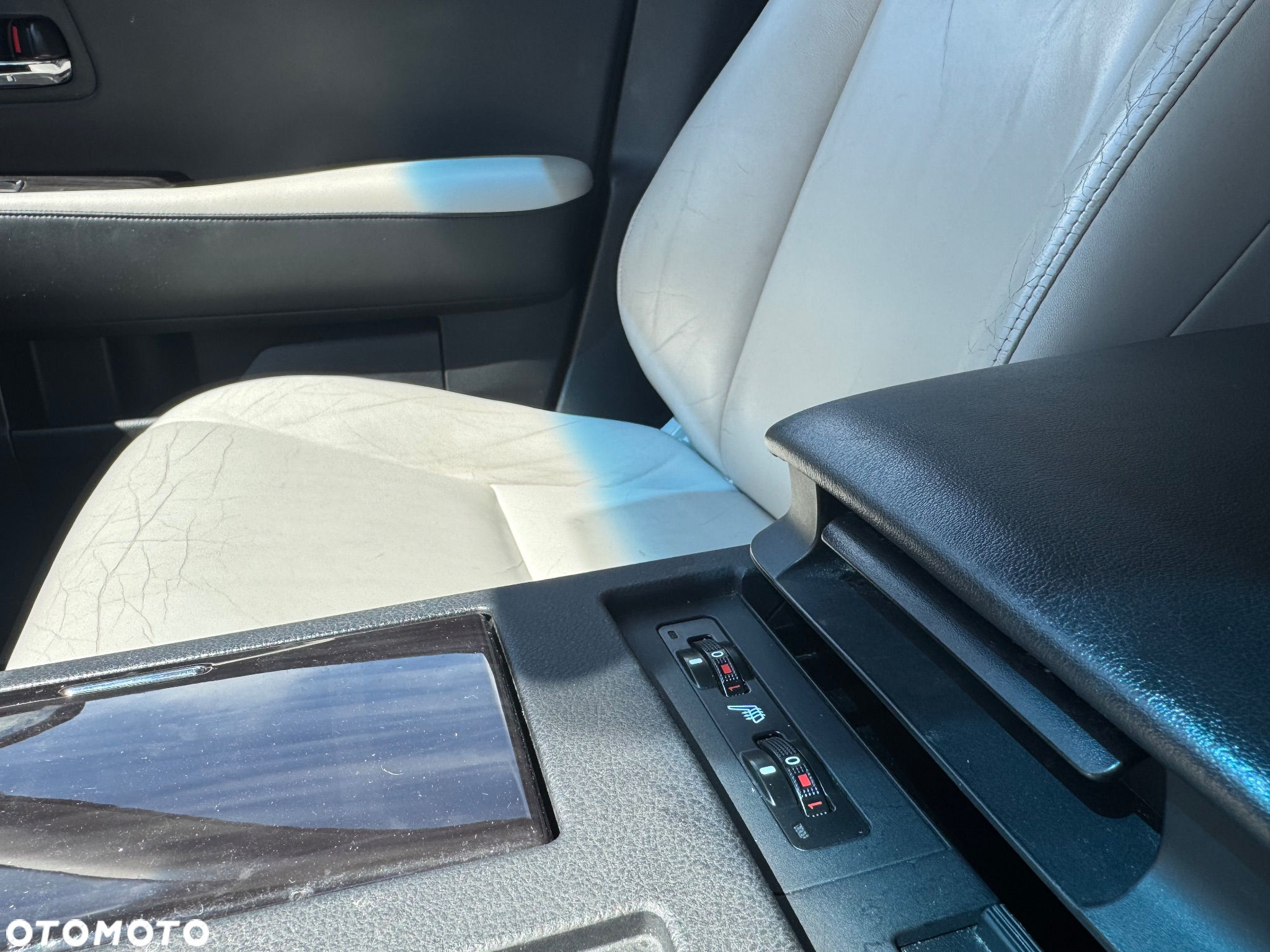 Lexus RX 450h Elegance - 14