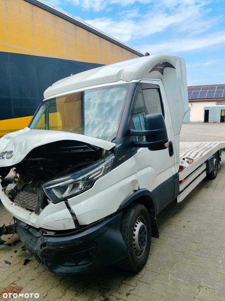 Iveco DAILY - 1