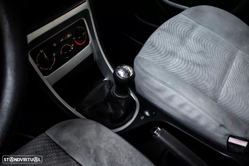 Peugeot 307 1.6 HDI - 24