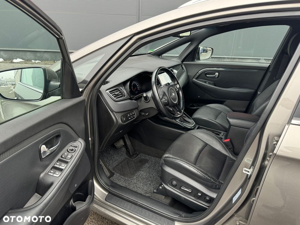 Kia Carens 1.7 CRDi Business Line 7os 7DCT - 5