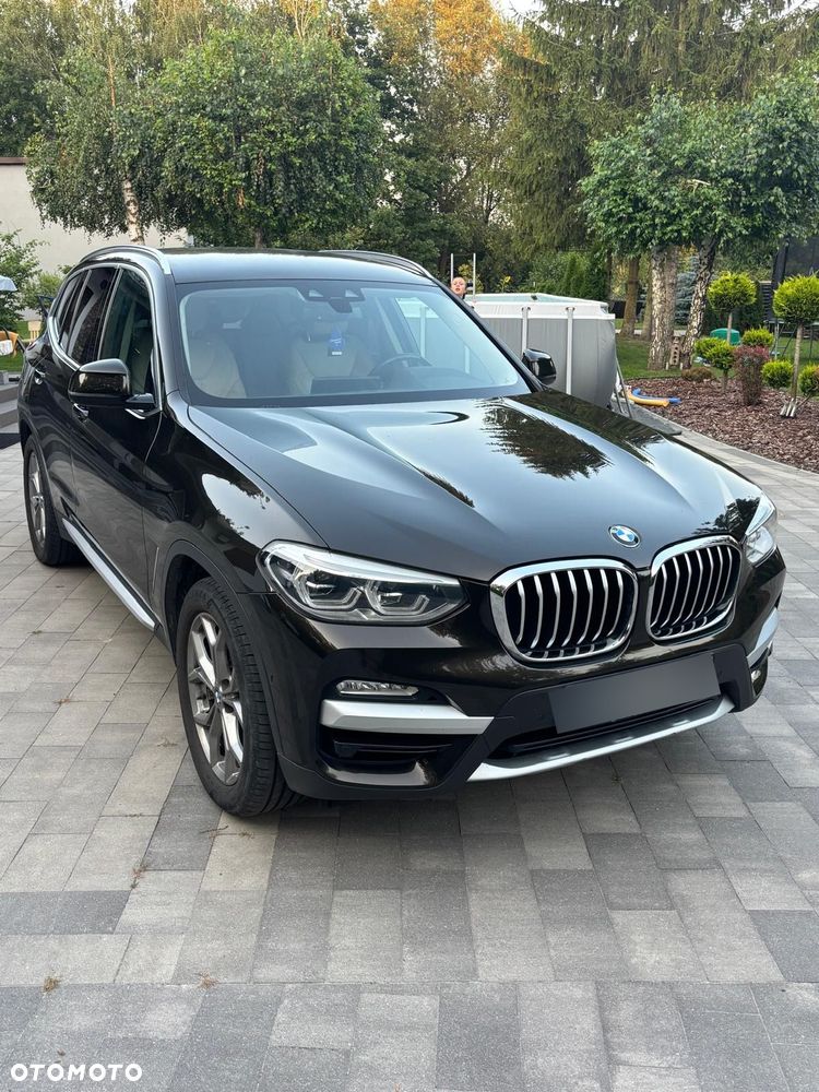 BMW X3 xDrive20d Luxury Line - 14