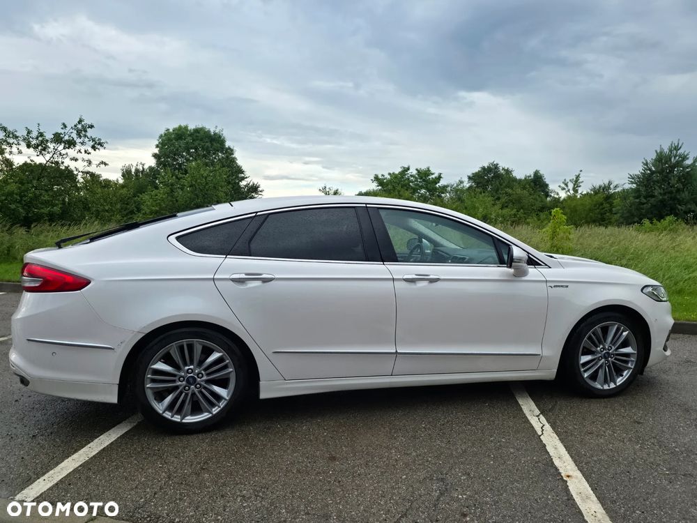 Ford Mondeo 2.0 EcoBlue Vignale - 3