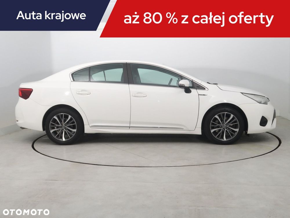 Toyota Avensis - 8