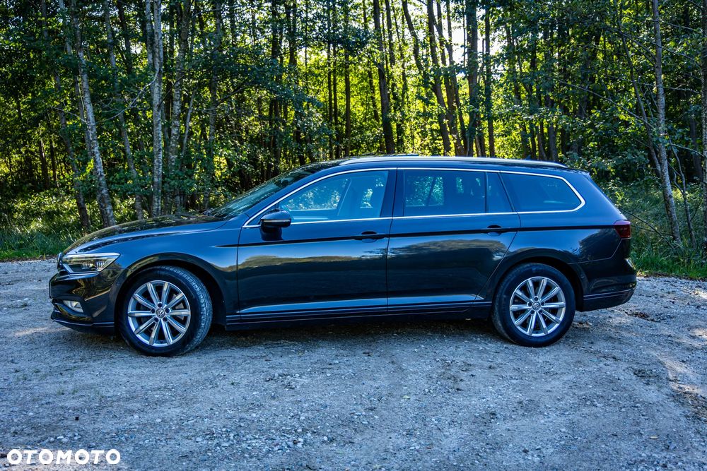 Volkswagen Passat - 9