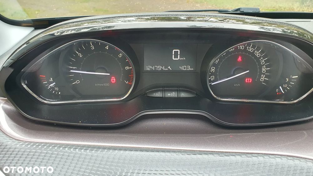 Peugeot 2008 1.6 VTi Active - 26