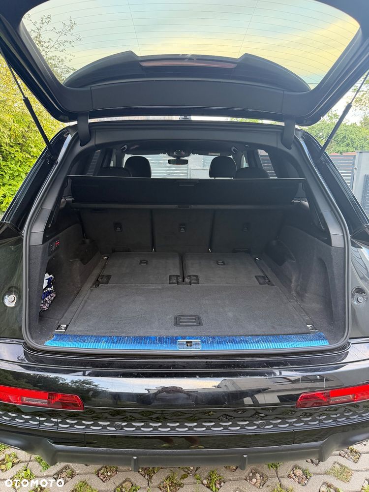 Audi Q7 - 8