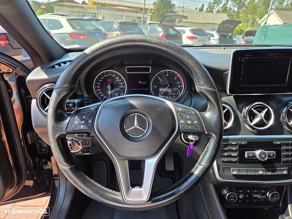 Mercedes-Benz A 180 CDI (BlueEFFICIENCY) - 16