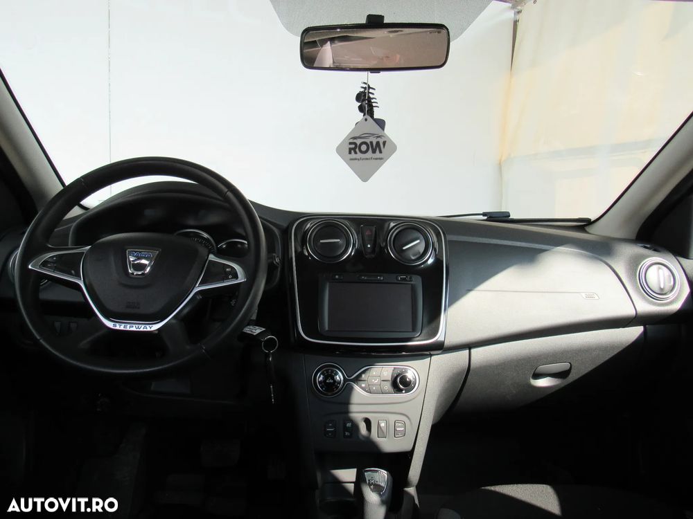 Dacia Sandero Stepway 0.9 TCe Easy-R SL Techroad - 10