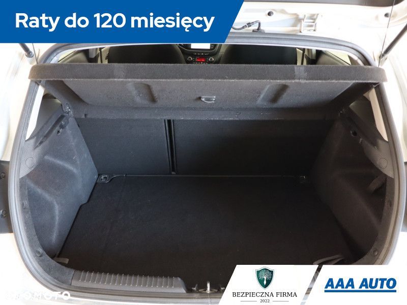 Kia Ceed - 16