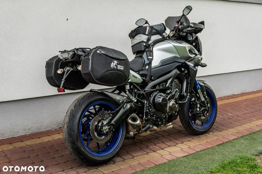 Yamaha MT - 3