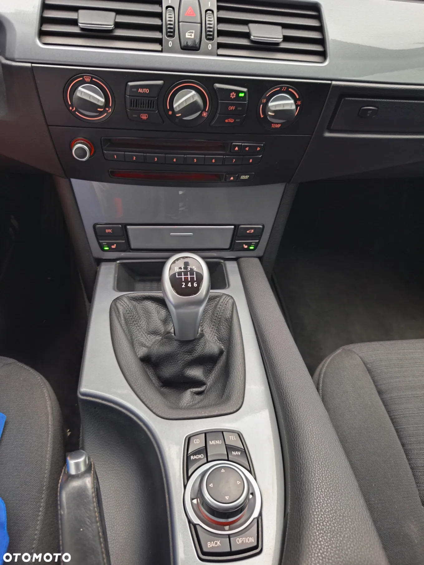 BMW Seria 5 520i - 12