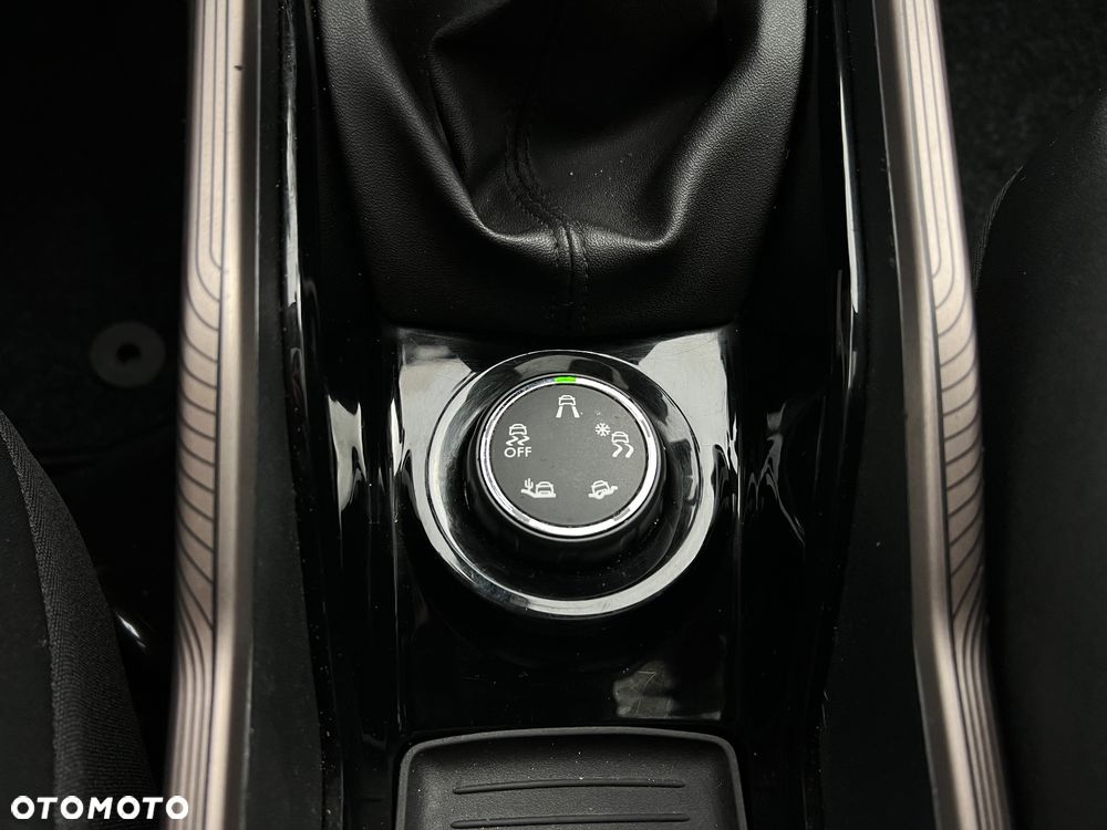 Peugeot 2008 1.6 BlueHDi Allure - 20