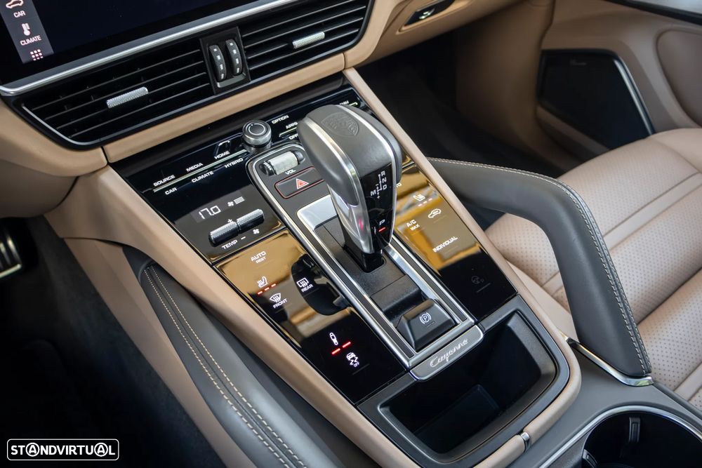 Porsche Cayenne Turbo S E-Hybrid — fotografia 38
