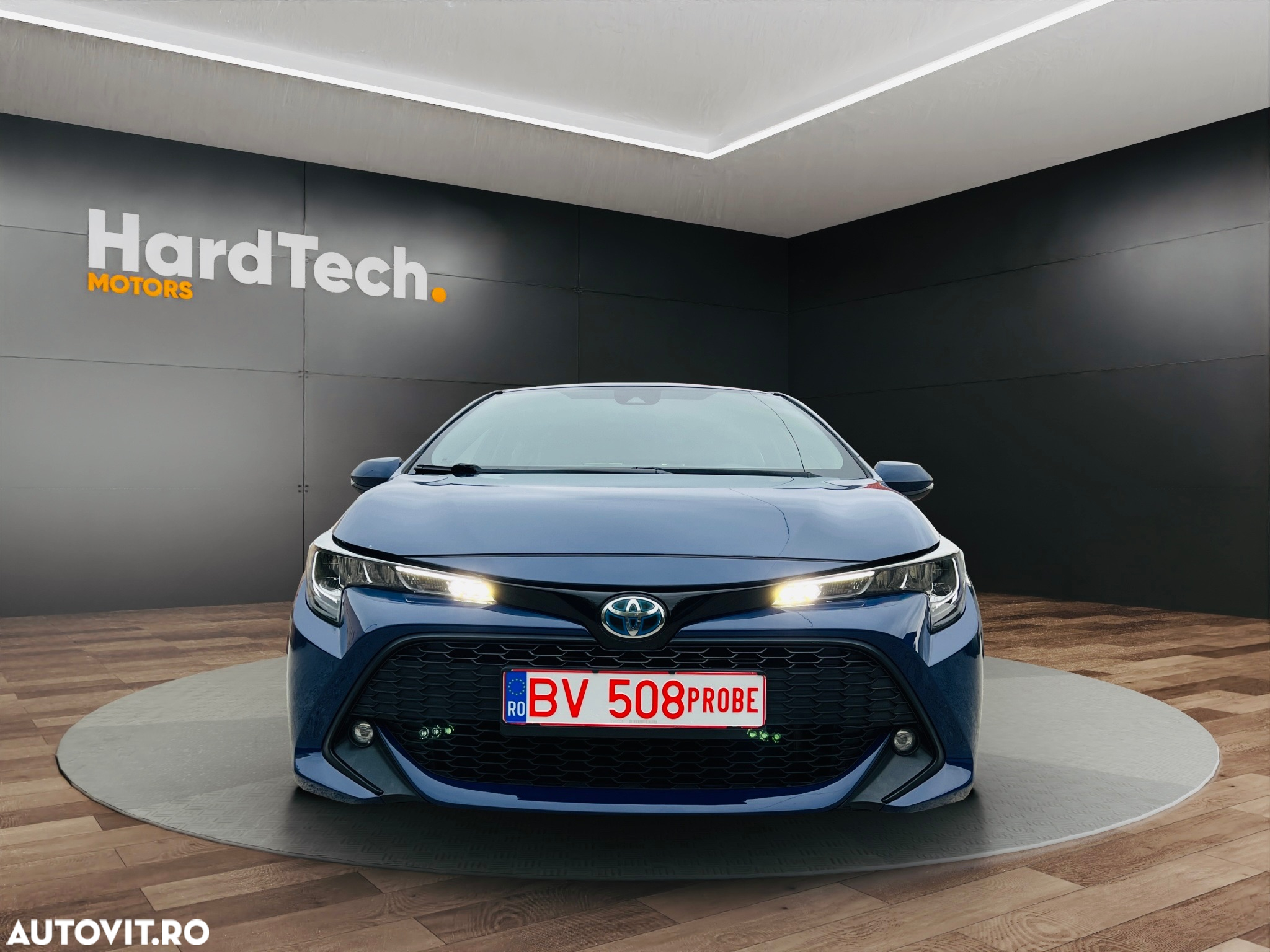 Toyota Corolla 1.8 HSD Business - 2
