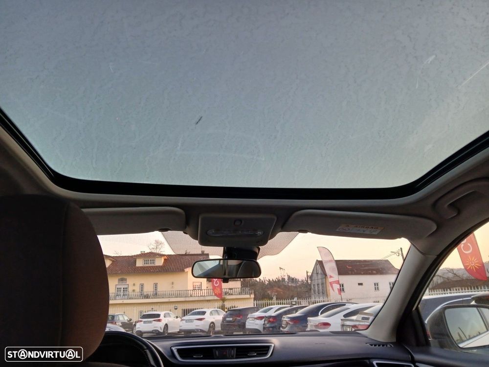 Nissan Qashqai 1.5 dCi N-Connecta Business - 12