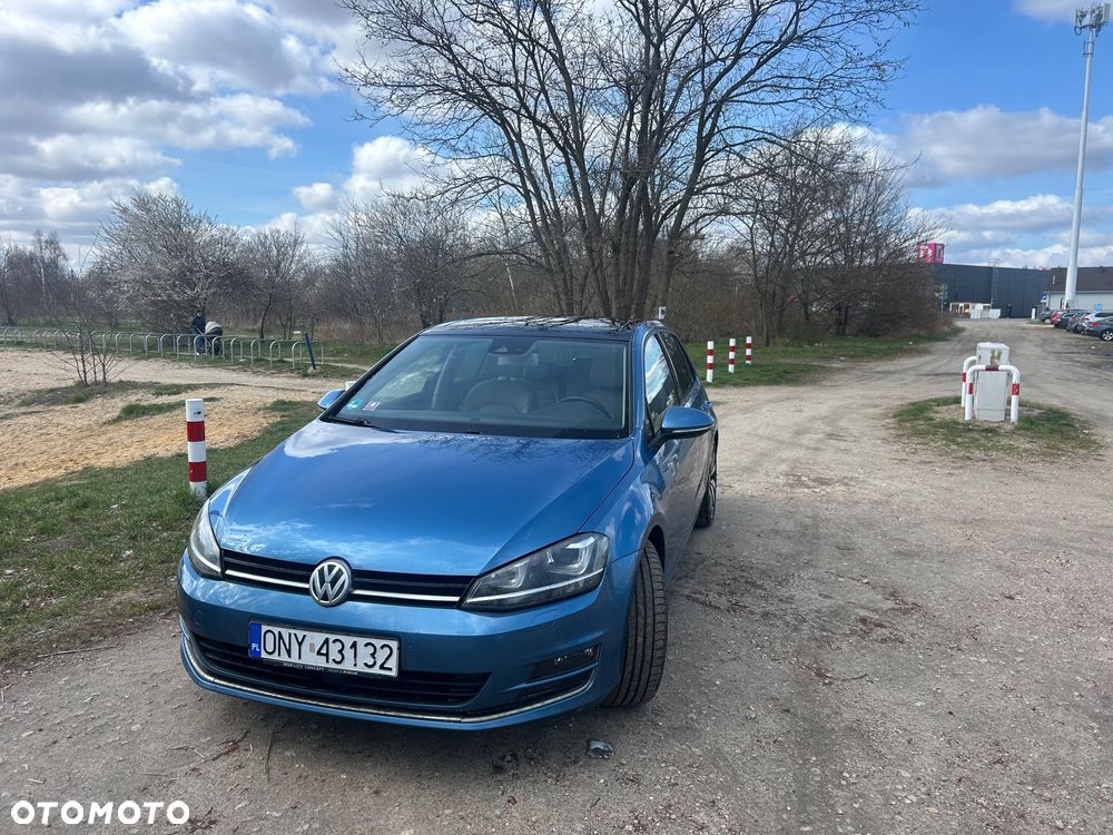 Volkswagen Golf - 11