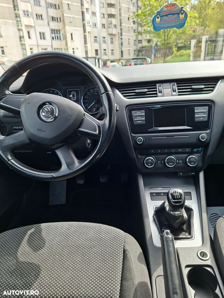 Skoda Octavia 1.6 TDI (Green tec) Ambition - 7