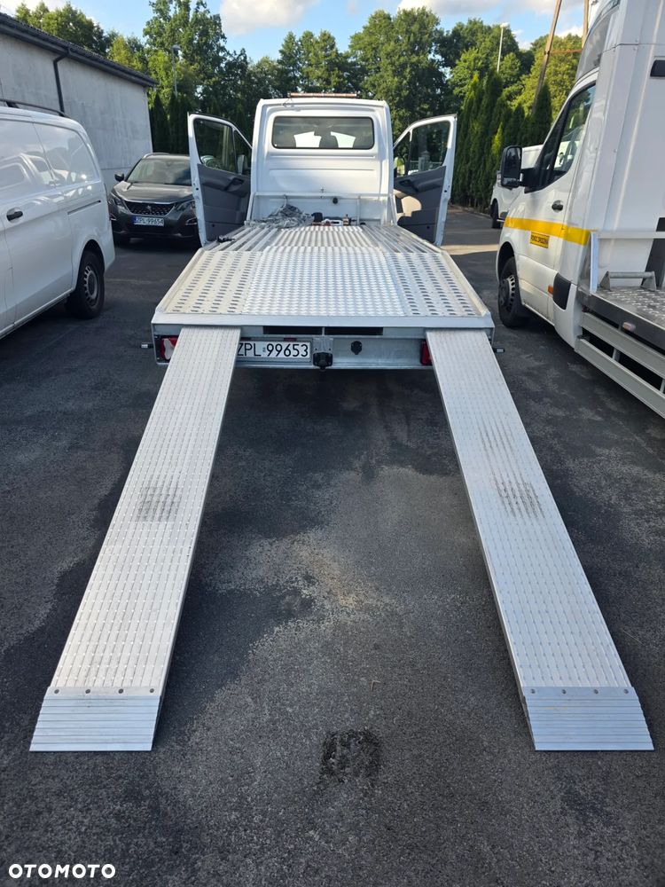 Mercedes-Benz Sprinter - 7