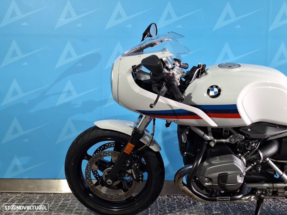 BMW R nineT Racer - 6