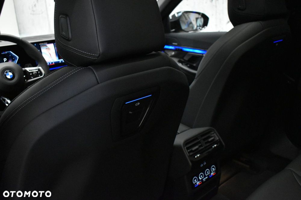 BMW Seria 5 - 24