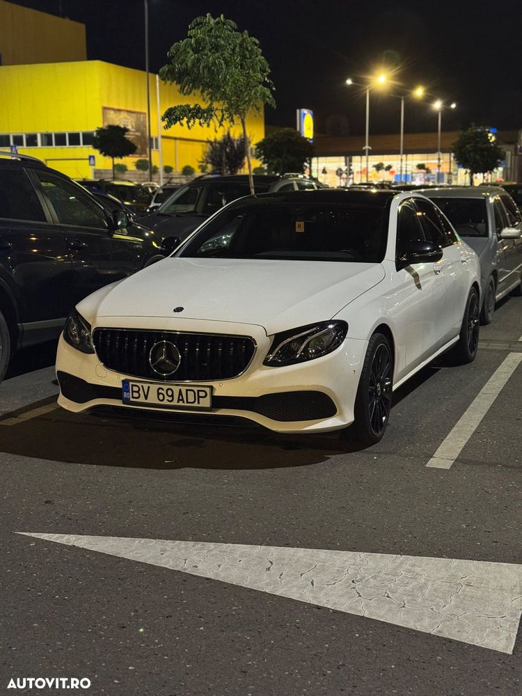 Mercedes-Benz E 220 d Aut. - 1