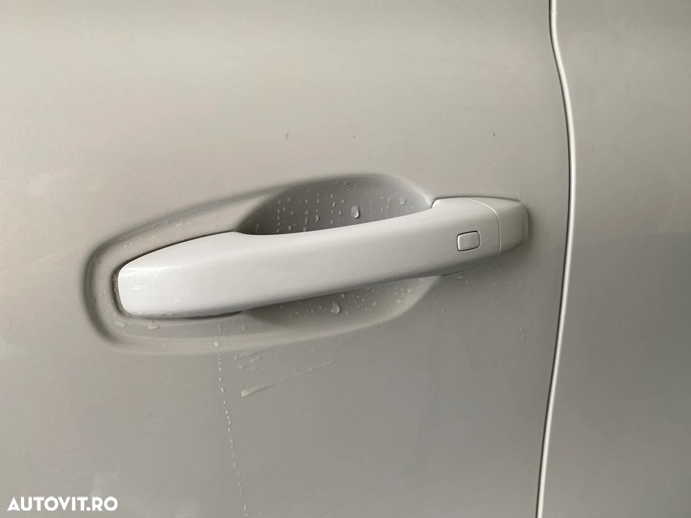 Renault Arkana TCe Mild Hybrid 160 EDC R.S. LINE - 17