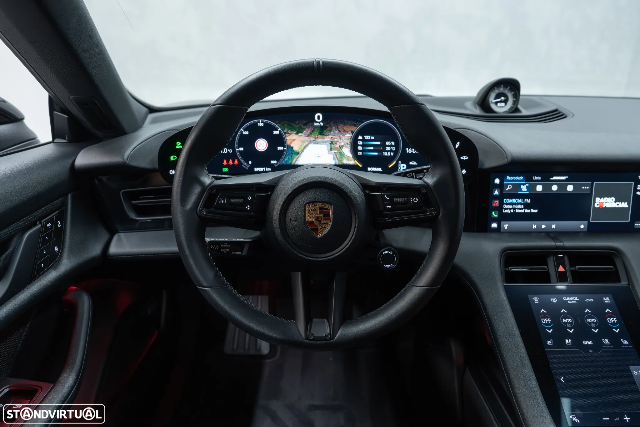 Porsche Taycan Sport Turismo Standard - 24