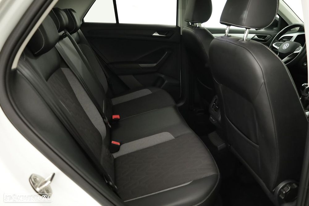 VW T-Roc 1.0 TSI - 22