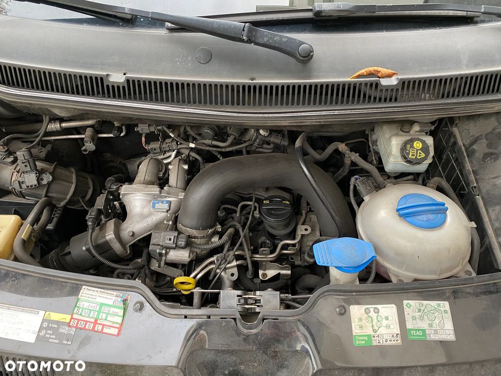 Volkswagen Multivan - 35