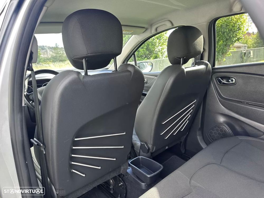 Renault Captur (ENERGY) dCi 90 EDC LIMITED - 34