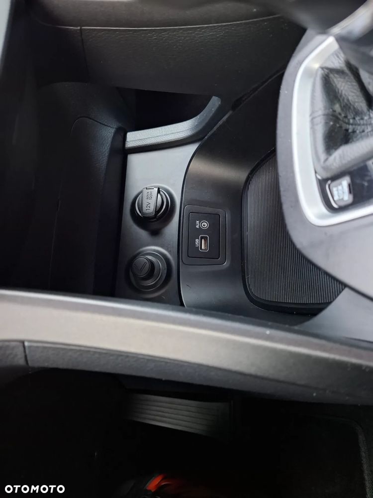 Hyundai Santa Fe blue 2.2 CRDI 4WD Automatik Premium - 33