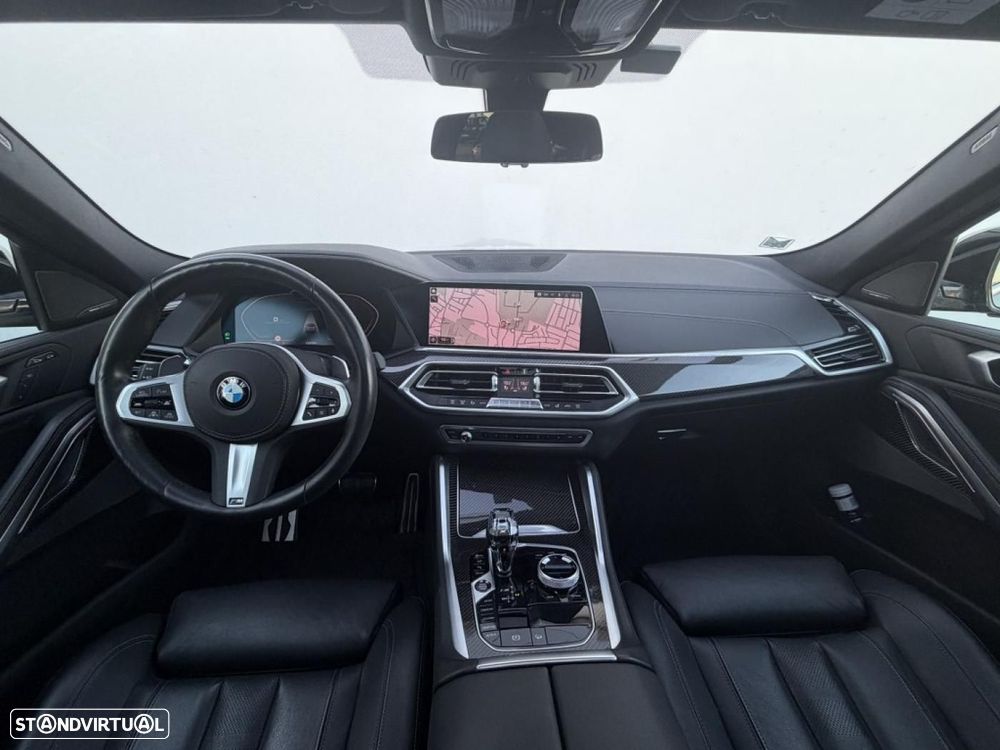 BMW X6 M50i - 26