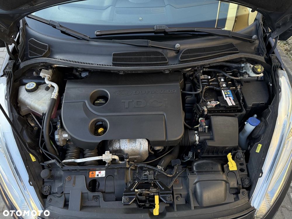 Ford Fiesta 1.6 TDCi Titanium - 38