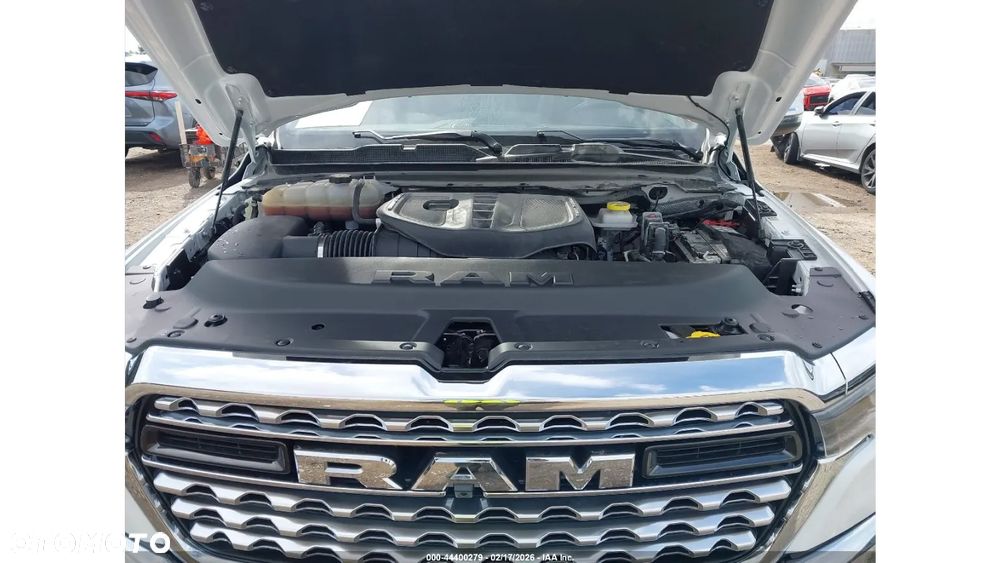 RAM 1500 - 13