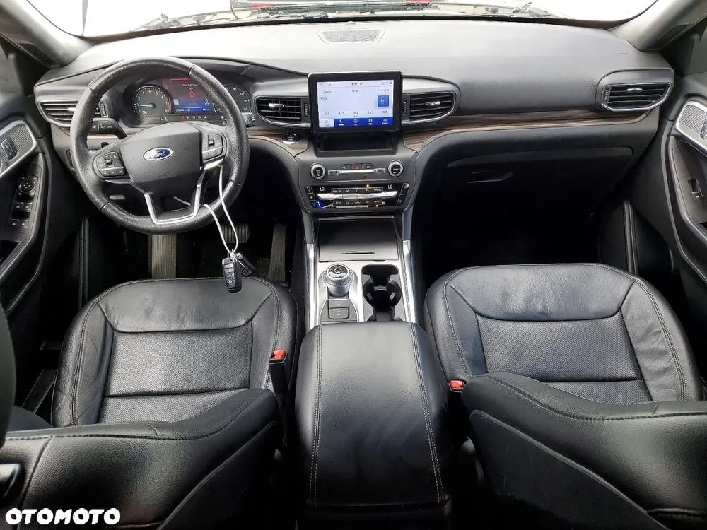 Ford Explorer - 7