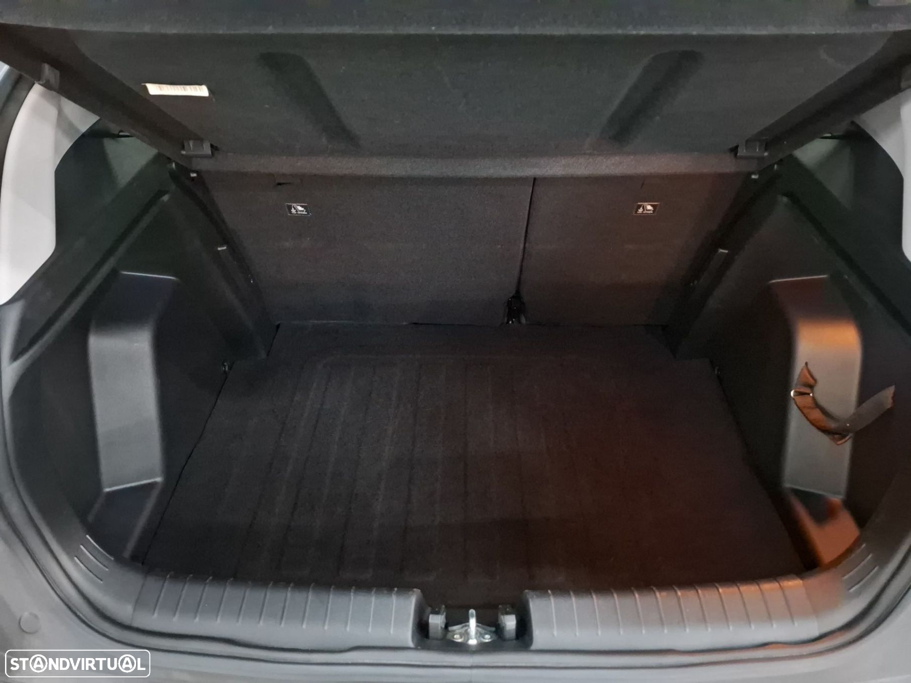 Hyundai Bayon 1.0 T-GDI Premium - 22