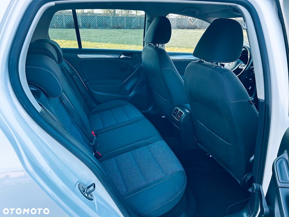 Volkswagen Golf 1.2 TSI BMT Trendline Perfectline - 21