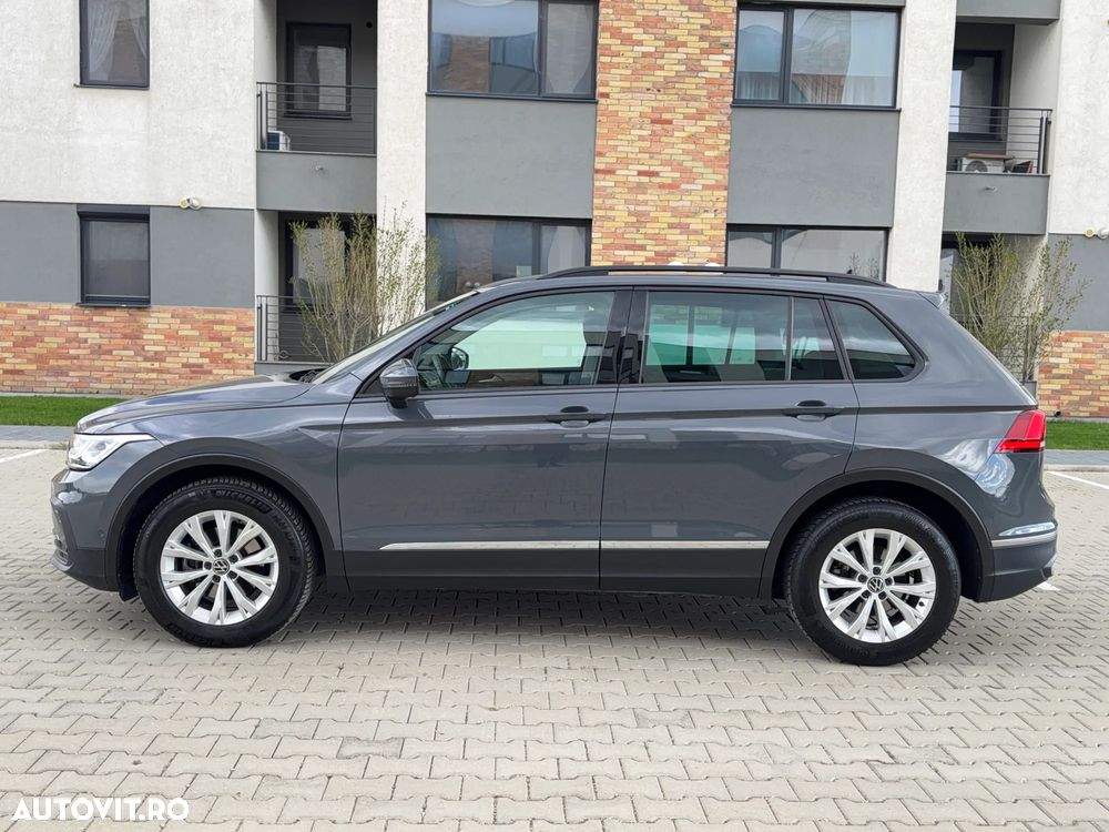 Volkswagen Tiguan - 17