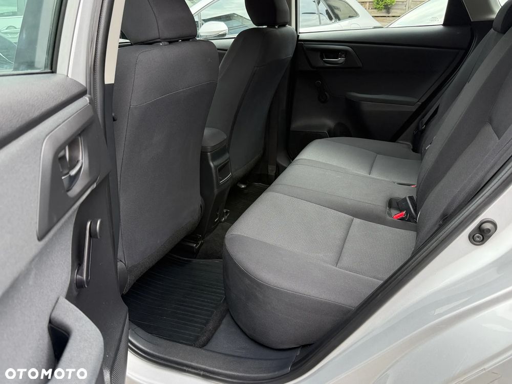 Toyota Auris 1.33 VVT-i Active - 12