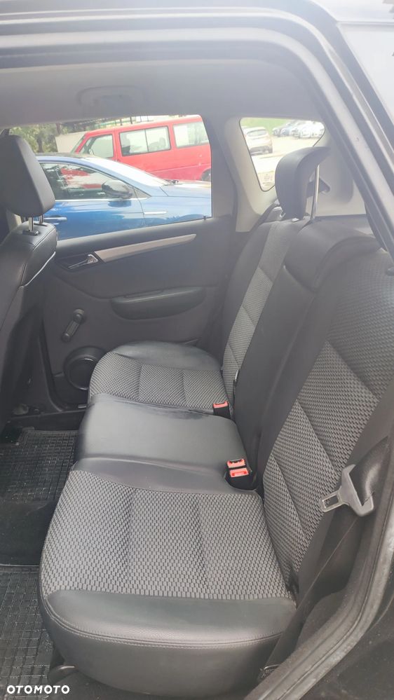 Mercedes-Benz Klasa A 160 BlueEfficiency - 10