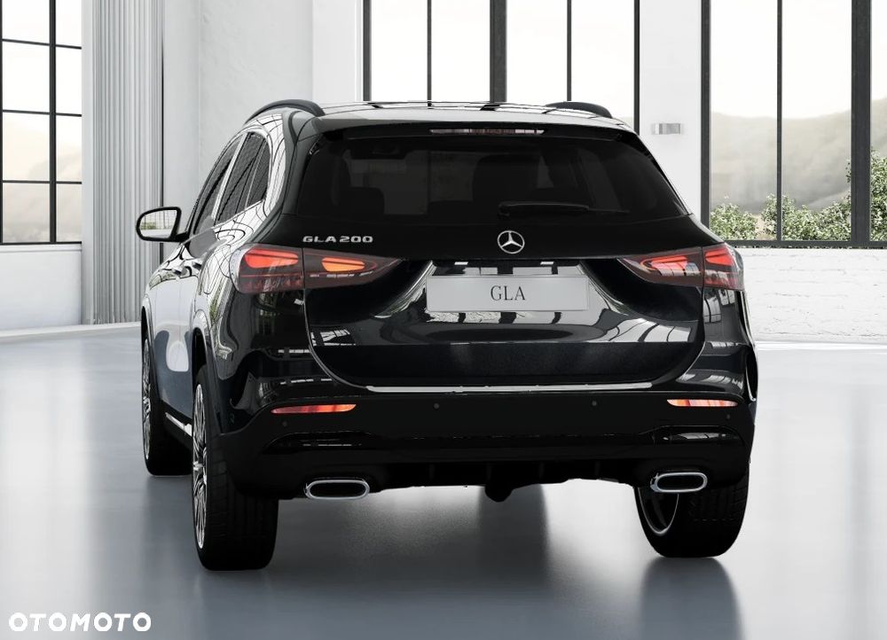 Mercedes-Benz GLA 200 AMG Line - 7