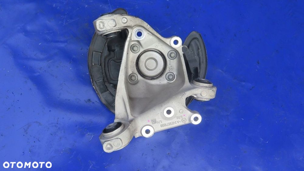 Zwrotnica Piasta Tył Tylna Lewa lub Prawa MERCEDES GLB X247 2WD - 3